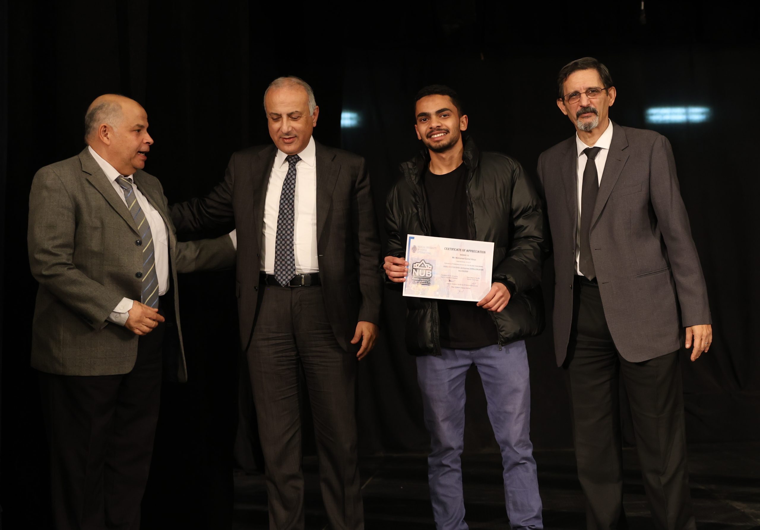 جامعة النهضة تحتفي بطلابها الأوائل بكلية الطب للعام الجامعي 2023/2024
