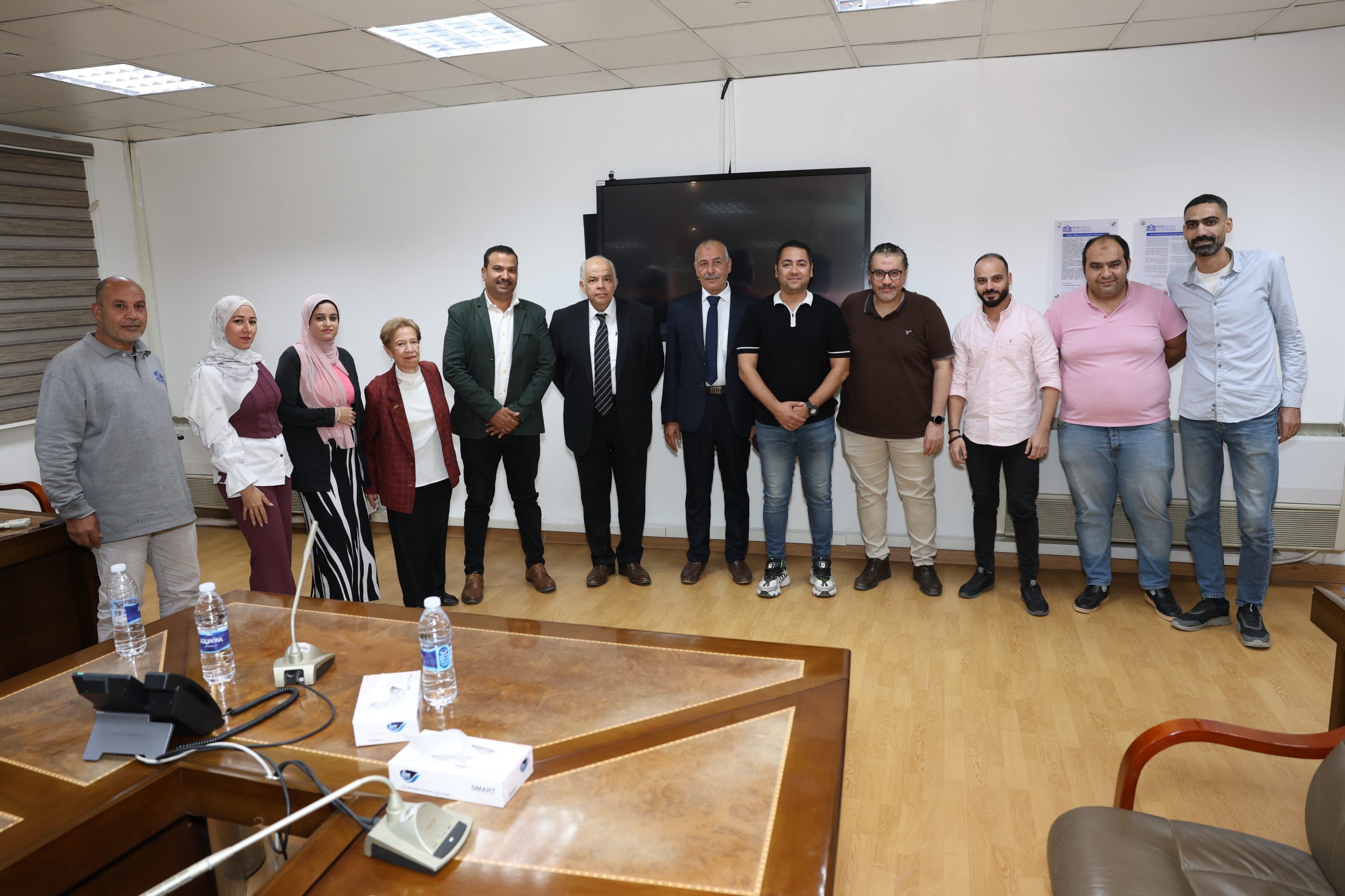 جامعة النهضة تُكرِم فريقها المشارك في مهرجان النباتات الطبية والعطرية ببني سويف 